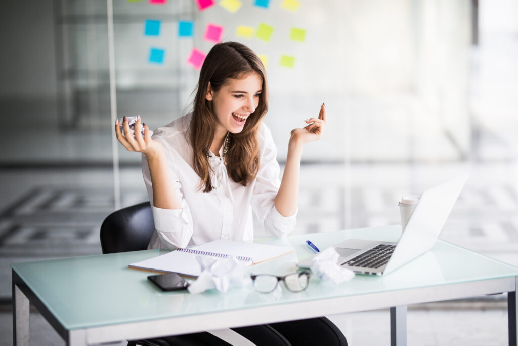 How to Charm and Attract Effortlessly